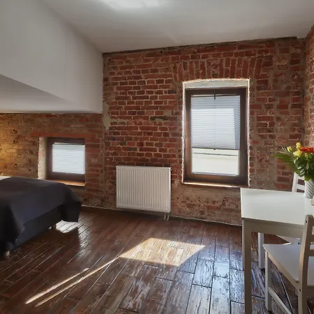 Loft Piotrkowska By Good Time Aparthotel Lodž